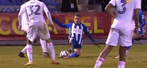 祝贺！中国姑娘射箭团体银牌